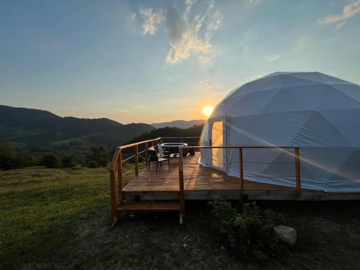 Hotel Starry Dome - Manta'S Retreat Glamping Cornereva Zewnętrze zdjęcie